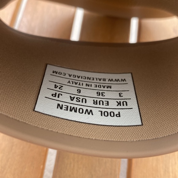 💯- New Authentic Balenciaga Logo Sport Slide Welded logotype pops in texture - Picture 14 of 17